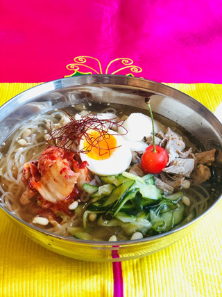 韓国冷麺（ネンミョン）