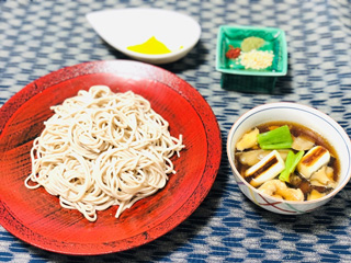 焼きねぎと舞茸のつけ麵～日本そばで～